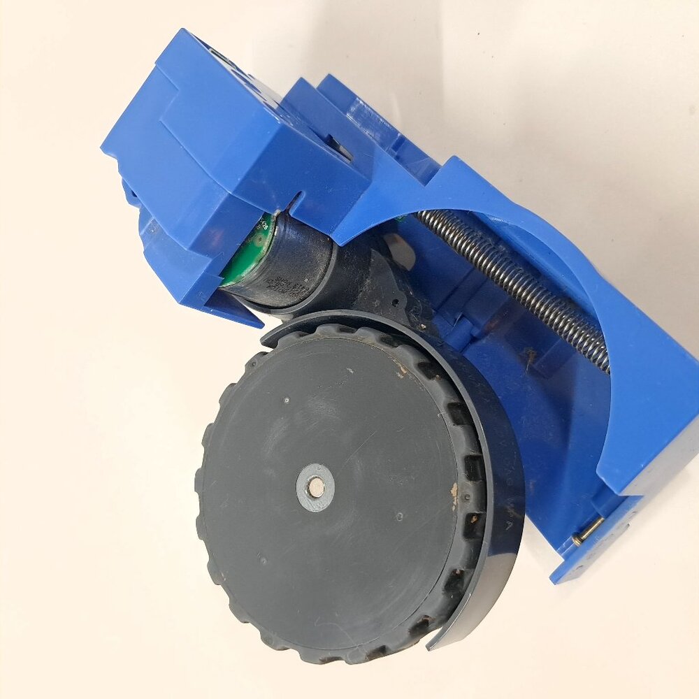 irobot Roomba‎ robot vacuum 650 RIGHT wheel drive assembly 600 genuine OEM part